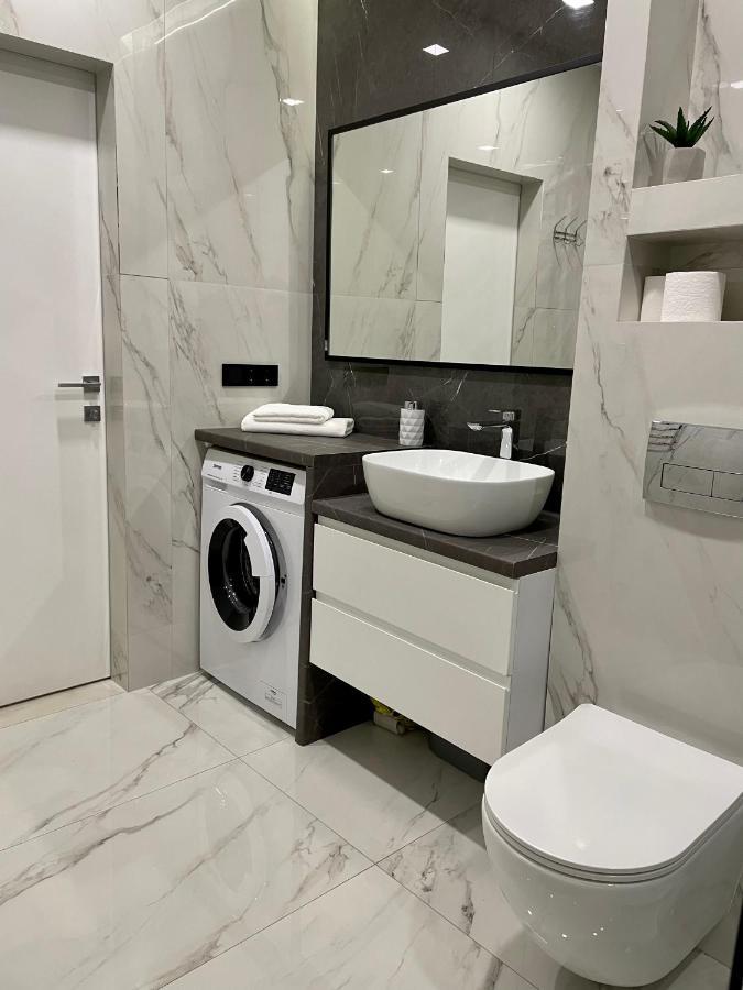 Жк Great Britain Apartment Lviv Exterior photo